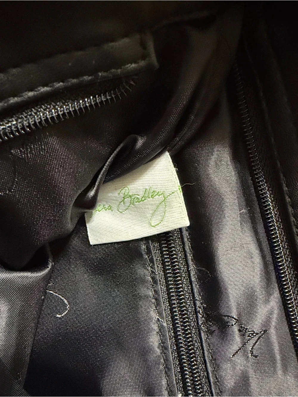 Vera Bradley black & white trapeze trimmed crossbody purse
